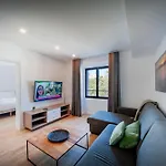 Nc Rambla 32 Apartment