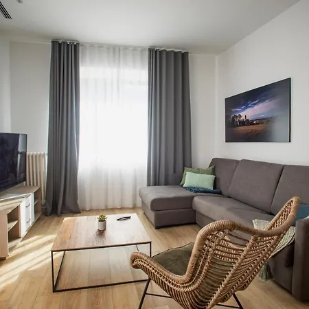 Nc Rambla 32 Apartamento Figueras