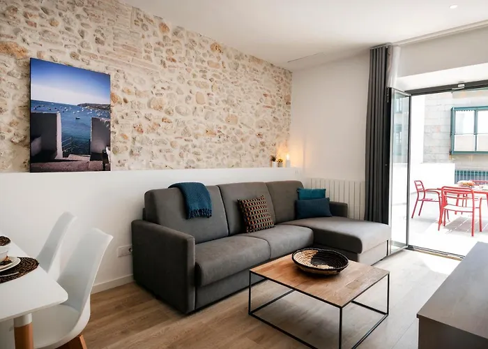 Nc Rambla 32 Daire